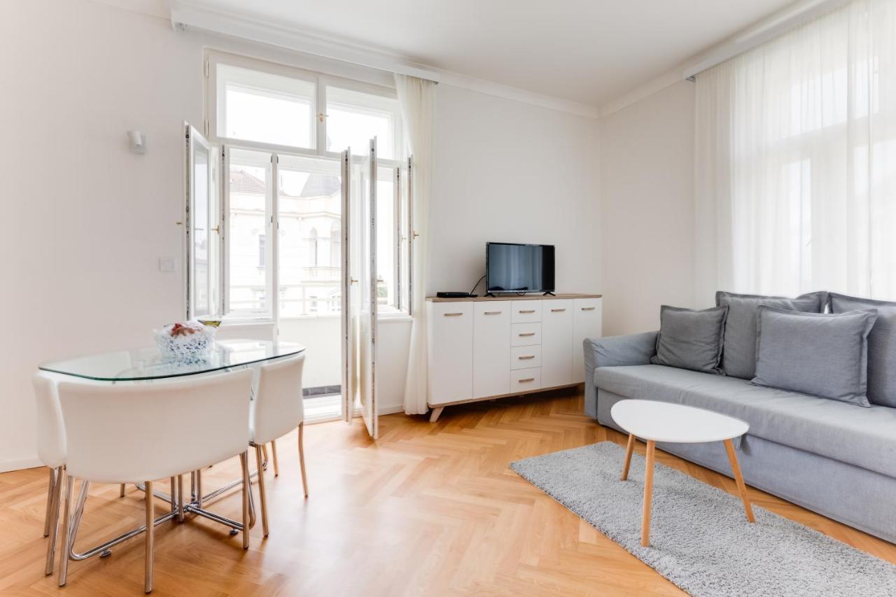 Friendly Apartments In Πράγα Εξωτερικό φωτογραφία