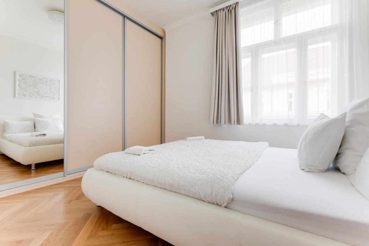 Friendly Apartments In Πράγα Εξωτερικό φωτογραφία